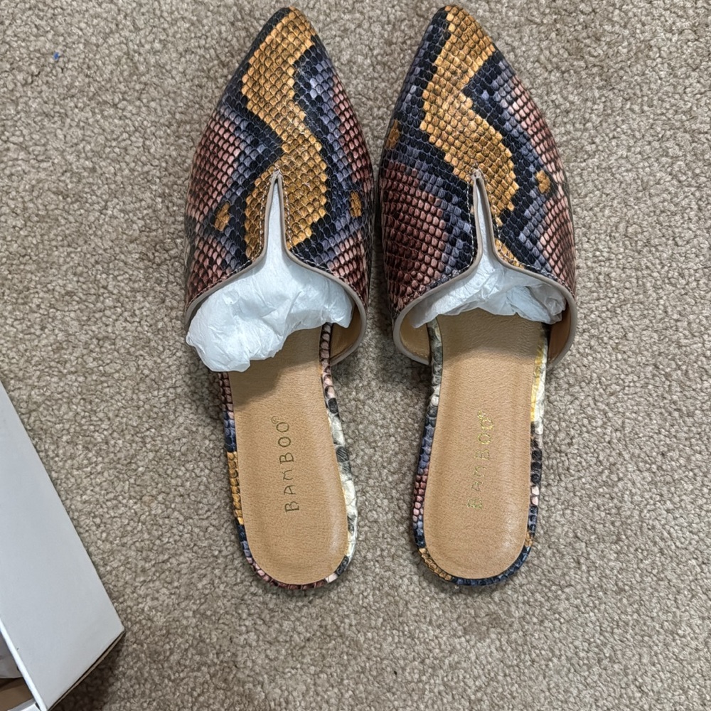 Bamboo Vibrant Snake Print Women's Mules